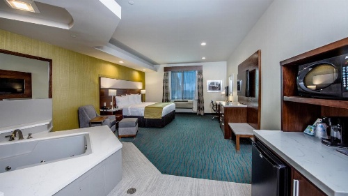 Best Western Plus Gardena Inn & Suites image 1